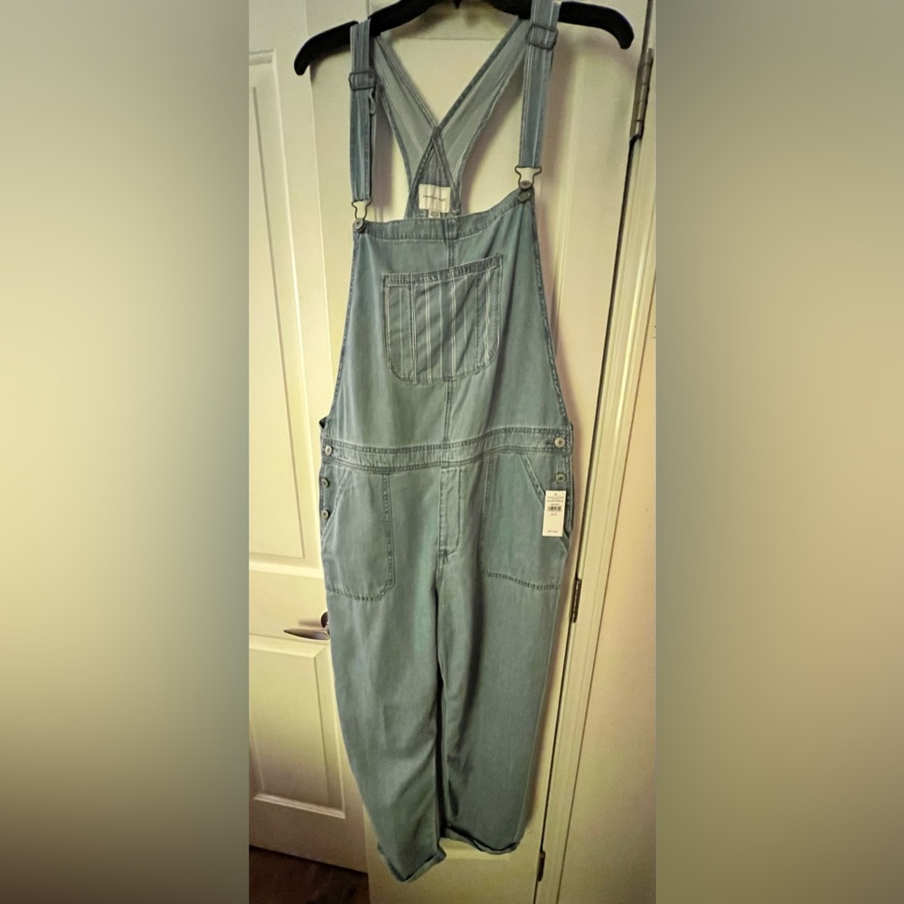 AE Denim overall light blue with striped front pocket